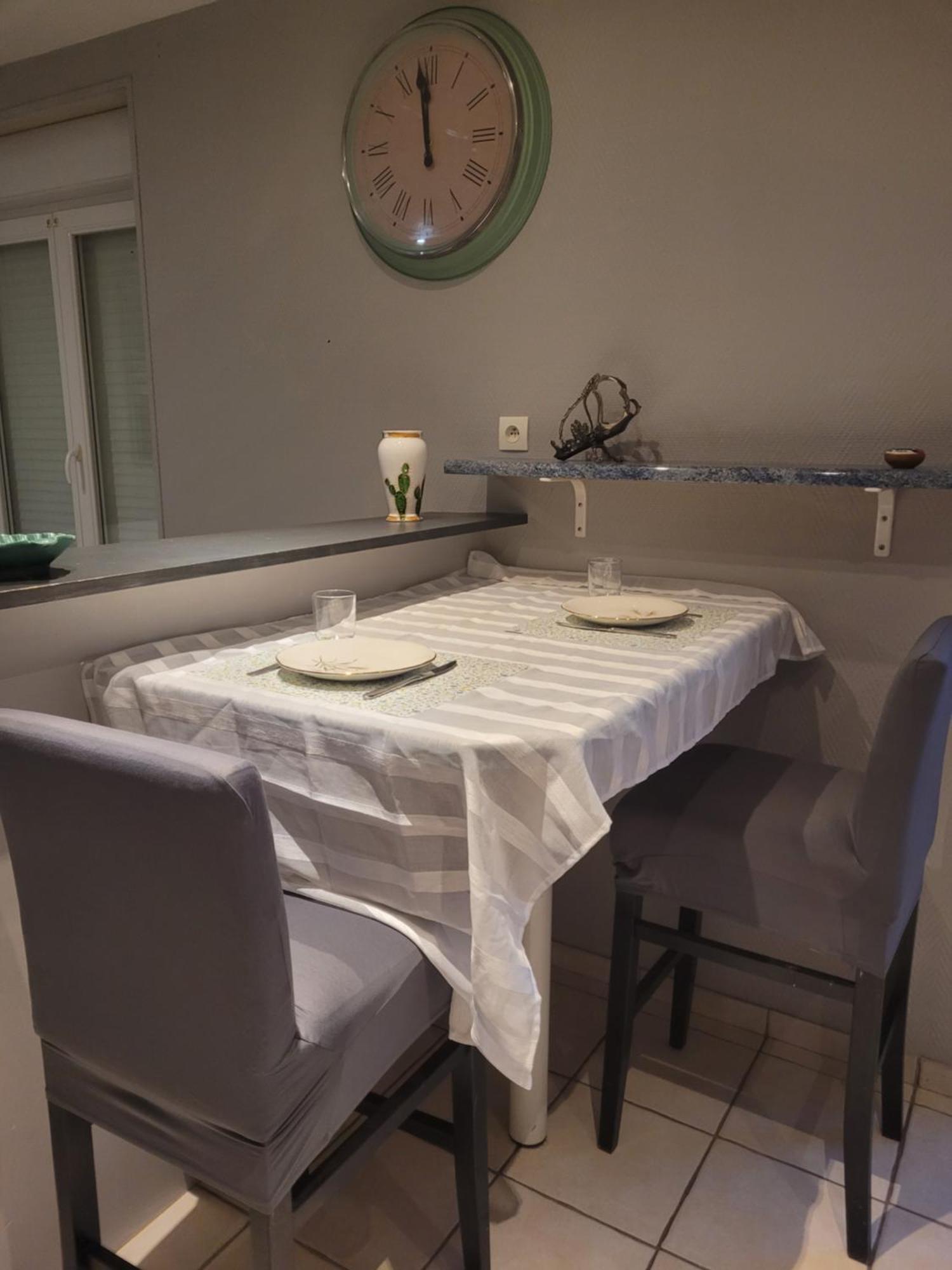 Appartement Cosy Dans Beau Village De Champagne Cormicy Extérieur photo