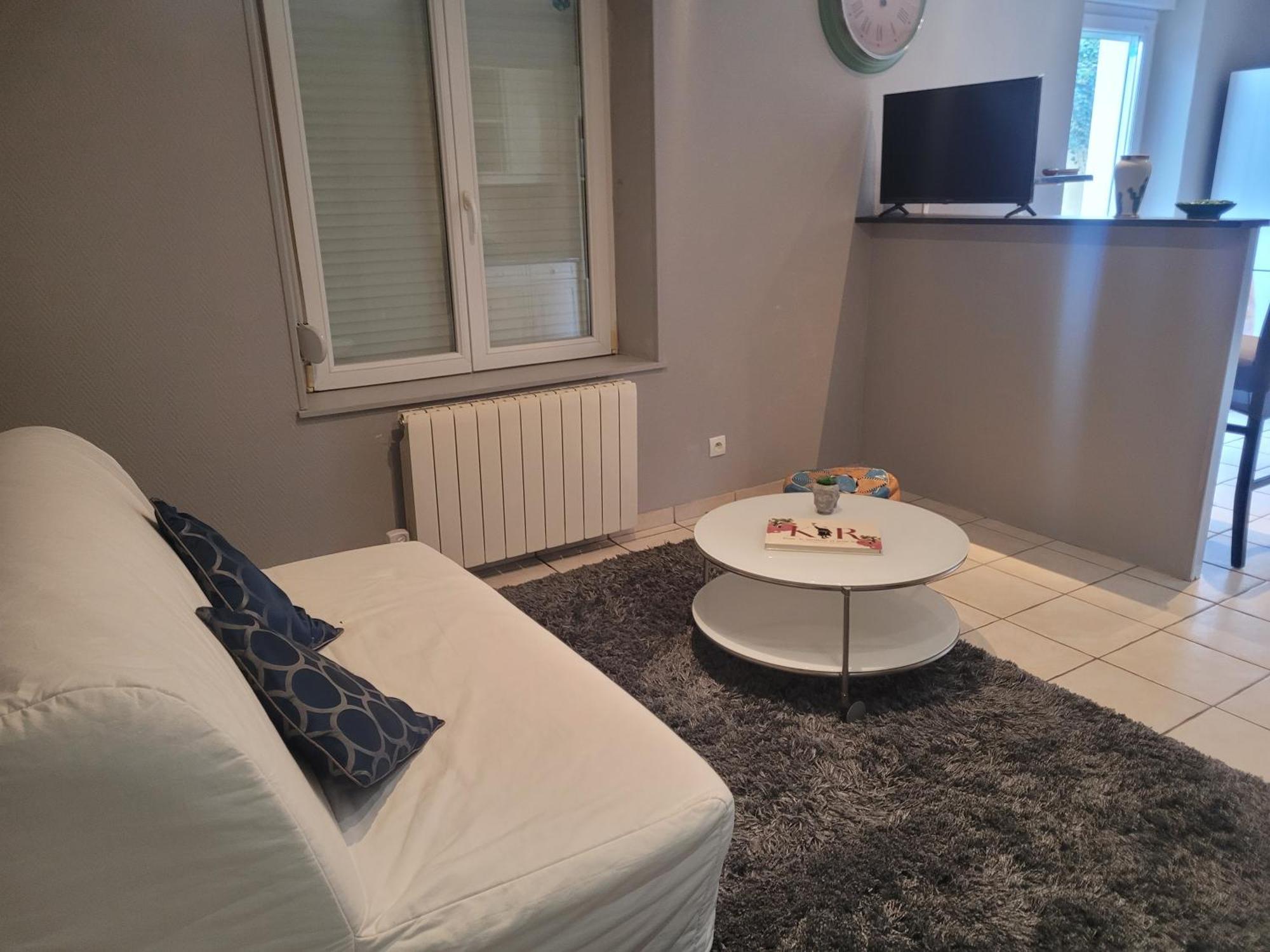 Appartement Cosy Dans Beau Village De Champagne Cormicy Extérieur photo
