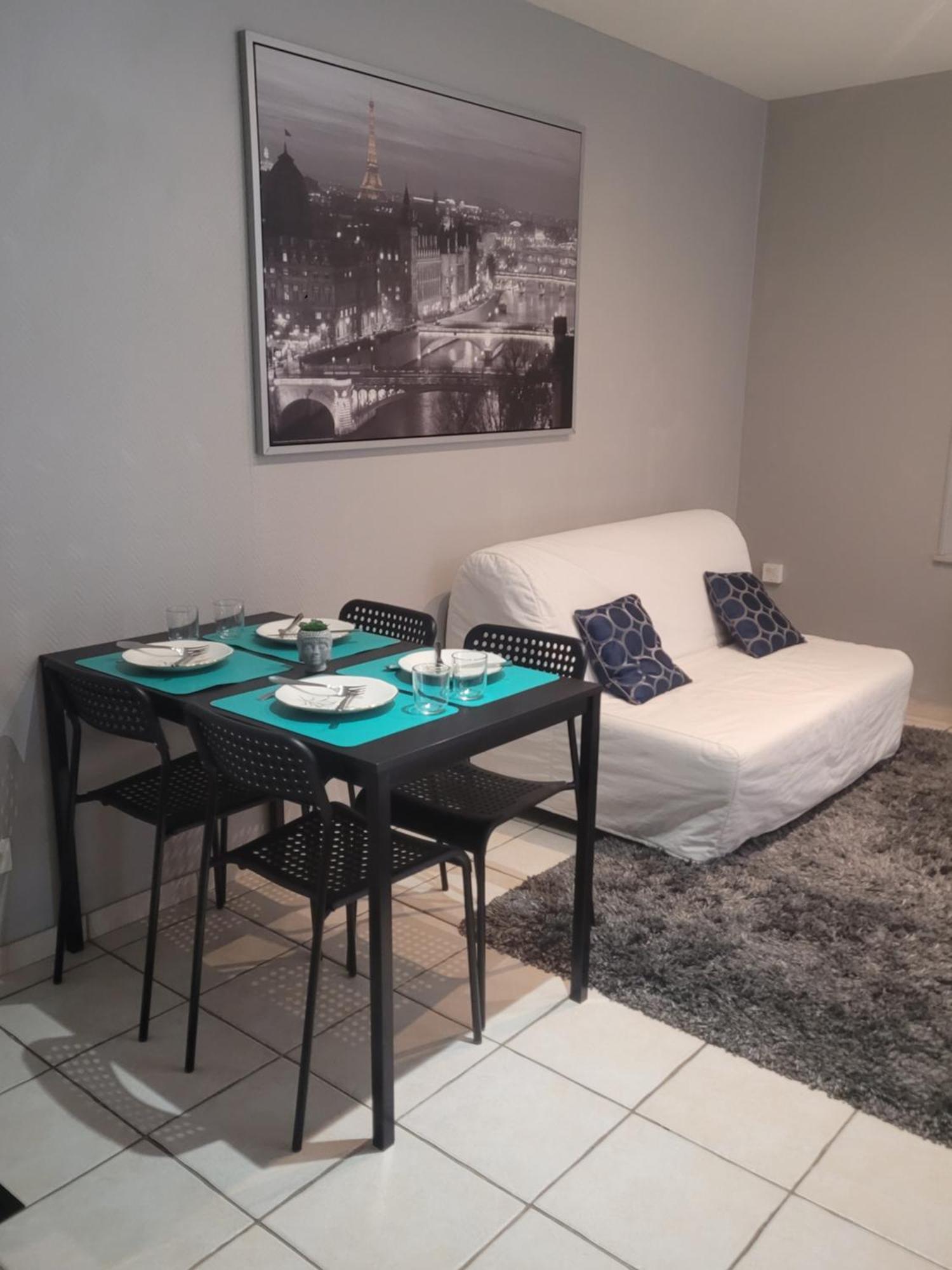 Appartement Cosy Dans Beau Village De Champagne Cormicy Extérieur photo